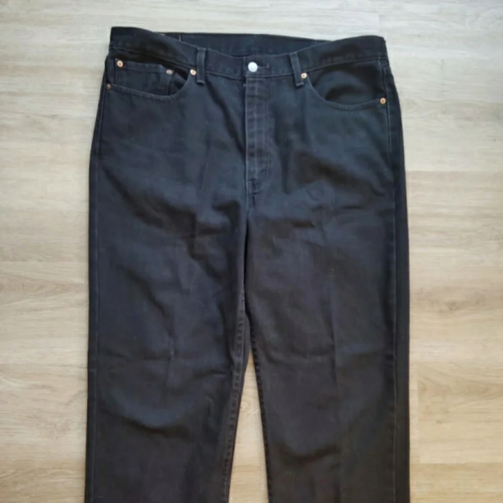 Levi's Men's 550 Straight Jeans / W 38